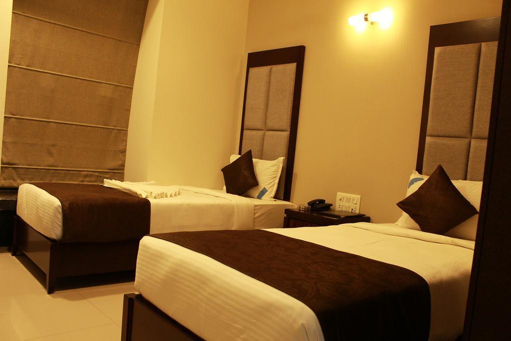 The Sky Court Hotel Aurangabad  Ngoại thất bức ảnh